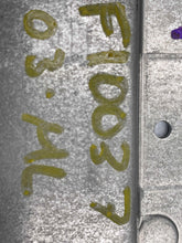 Load image into Gallery viewer, TRANSFER CASE CONTROL COMPUTER ML320 ML430 98 99 - 05 - NW35377