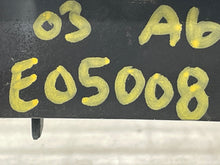 Load image into Gallery viewer, GRILLE Audi A6 2002 02 2003 03 2004 04 Center - NW98032