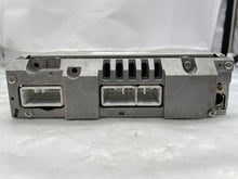 Load image into Gallery viewer, RADIO Toyota Prius 2001 01 2002 02 2003 03 2004 04 05 - NW139932