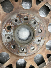 Load image into Gallery viewer, WHEEL BMW 528i 540i 1997 97 98 99 15x7 Alloy - NW197859