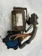 Load image into Gallery viewer, Transfer Case Actuator Motor Ford Explorer 1996 - NW177197