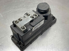 Load image into Gallery viewer, Vacuum Pump MERCEDES C-CLASS 1999 - NW189205