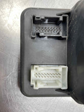 Load image into Gallery viewer, Vacuum Pump MERCEDES C-CLASS 1999 - NW189205