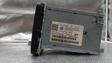 Load image into Gallery viewer, Radio Volkswagen Rabbit 2010 - NW140213
