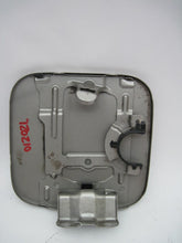 Load image into Gallery viewer, Fuel Filler Door Honda Civic 2003 03 - 556177