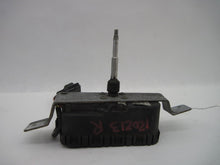 Load image into Gallery viewer, HEADLIGHT WIPER MOTOR Volvo Xc70 2002 02 - 556886