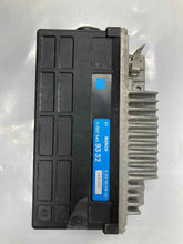 Load image into Gallery viewer, TRACTION CONTROL COMPUTER 500SL 1990 90 1991 91 1992 92 1993 93 - NW36386