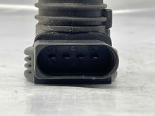 Load image into Gallery viewer, IGNITION COIL Audi A4 TT A6 Golf Beetle Jetta 2000 00 2001 01 2002 02 - 06 - NW39428