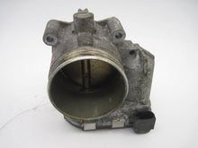 Load image into Gallery viewer, THROTTLE BODY S60 V70 S80 XC90 2001 01 02 03 04 05 06 - 560997
