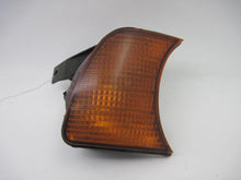 Load image into Gallery viewer, PARKLAMP 525i 530i 535i M5 89 90 91 92 93 94 95 Right - 563841