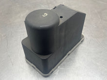 Load image into Gallery viewer, Vacuum Pump MERCEDES 300E 1991 - NW189246