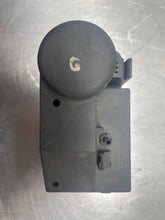 Load image into Gallery viewer, Vacuum Pump MERCEDES 300E 1991 - NW189246