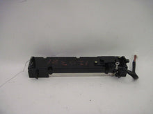 Load image into Gallery viewer, RADIO LCD SCREEN Mazda 3 2004 04 2005 05 - 583765
