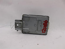 Load image into Gallery viewer, CRUSIE CONTROL COMPUTER Forester 2000 00 2001 01 02 - 584540