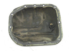 Load image into Gallery viewer, OIL PAN Echo Yaris Prius XA XB 2000 00 2001 01 2002 02 2003 03 04 05 - 12 Lower - 584628