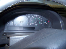 Load image into Gallery viewer, SPEEDOMETER CLUSTER Range Rover 1999 99 - NW161626