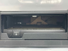 Load image into Gallery viewer, CD CHANGER Range Rover 1995 95 1996 96 1997 97 98 99 - NW139401