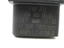 Load image into Gallery viewer, IGNITION COIL Audi A4 TT A6 Golf Beetle Jetta 2000 00 2001 01 2002 02 - 06 - 585346