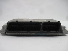 Load image into Gallery viewer, ECU ECM COMPUTER VW Golf Jetta 1999 99 Cali 2.0 - 586015