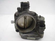 Load image into Gallery viewer, THROTTLE BODY MERCEDES C43 CL500 E430 1998 98 99 00 - 586102