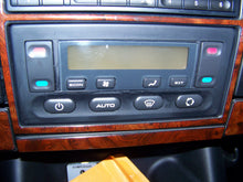 Load image into Gallery viewer, Temp Climate AC Heater Control Land Rover 2004 04 - NW101178