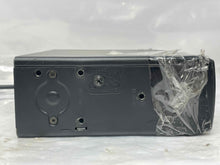 Load image into Gallery viewer, CD Changer Audi TT 2000 00 2001 01 02 03 04 05 06 - NW136236