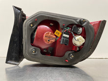 Load image into Gallery viewer, OUTER TAIL LIGHT LAMP Kia Magentis Optima 03 04 05 06 Right - NW181399
