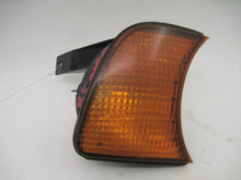 Load image into Gallery viewer, PARKLAMP 525i 530i 535i M5 89 90 91 92 93 94 95 Right - 596558