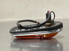 Load image into Gallery viewer, SIDE MARKER LAMP LIGHT Jaguar XJS 1976-1991 Fender Mounted Right - NW82826