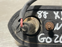 Load image into Gallery viewer, SIDE MARKER LAMP LIGHT Jaguar XJS 1976-1991 Fender Mounted Right - NW82826