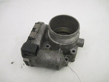 Load image into Gallery viewer, THROTTLE BODY Beetle Jetta Golf 99 00 01 02 03 04 05 06 - 597478