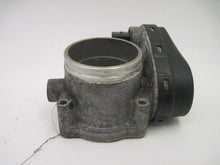 Load image into Gallery viewer, THROTTLE BODY BMW 320I 325I 525I X3 Z3 Z4 01 02 03 - 06 - 598119