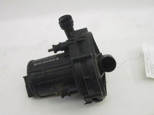 Load image into Gallery viewer, AIR INJECTION PUMP SMOG BMW 740i 1999 99 2000 00 2001 01 - 598229