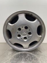 Load image into Gallery viewer, Wheel Rim MERCEDES E-CLASS 1995 - NW200072