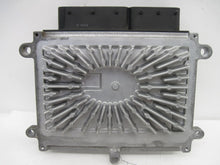 Load image into Gallery viewer, ECU ECM COMPUTER Volvo S40 50 V70 04 05 06 07 - 598956