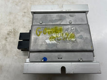 Load image into Gallery viewer, TRANSFER CASE CONTROL COMPUTER ML320 ML430 98 99 - 05 - NW35219