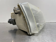 Load image into Gallery viewer, HEADLIGHT LAMP ASSEMBLY Town Car 1995 95 1996 96 1997 97 Right - NW102110