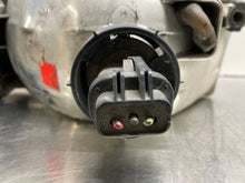 Load image into Gallery viewer, HEADLIGHT LAMP ASSEMBLY Town Car 1995 95 1996 96 1997 97 Right - NW102110