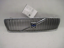 Load image into Gallery viewer, GRILL Volvo S80 1999 99 2000 00 2001 01 2002 02 2003 03 - 604983