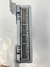 Load image into Gallery viewer, Temperature Control Computer Jaguar XK8 2000 00 2001 01 2002 02 2003 03 04 05 06 - NW33287