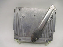 Load image into Gallery viewer, ECU ECM COMPUTER Volvo 850 1993 93 1994 94 95 Non Turbo - 606971