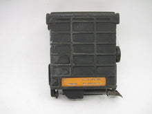 Load image into Gallery viewer, ECU ECM COMPUTER MERCEDES 190 1984 201 TYPE - 607013