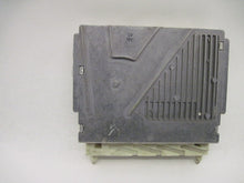 Load image into Gallery viewer, TRANSMISSION COMPUTER Volvo S80 1999 99 00 01 02 - 06 - 607242