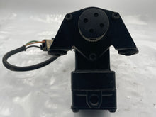 Load image into Gallery viewer, Suspension Air Compressor Pump RANGE ROVER 2000 - NW8387