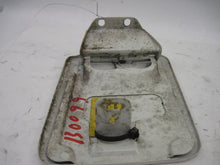 Load image into Gallery viewer, Fuel Filler Door Land Rover Discovery 2000 00 - 612219