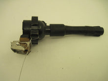 Load image into Gallery viewer, IGNITION COIL BMW 320i 850i M5 X5 Z3 Z8 1995 95 96 - 03 - 613277