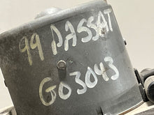 Load image into Gallery viewer, ABS PUMP Audi A4 A6 Passat 1998 98 - NW2748