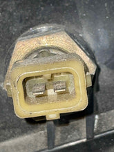 Load image into Gallery viewer, INTERCOOLER Volvo S40 2001 01 2002 02 2003 03 04 - NW106425