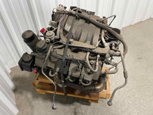 Load image into Gallery viewer, Engine Motor Chrysler Crossfire 2004 - NW66247