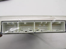 Load image into Gallery viewer, ECU ECM COMPUTER Corolla Matrix 2004 04 Manual - 617451